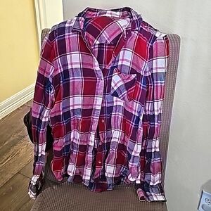Long sleeve plaid shirt